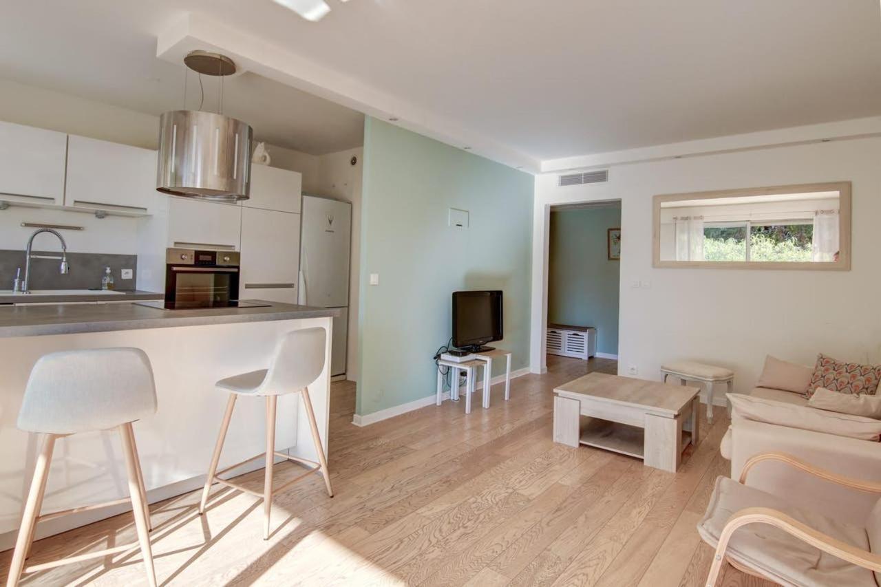 Cozy Apartment Cannes Exterior photo